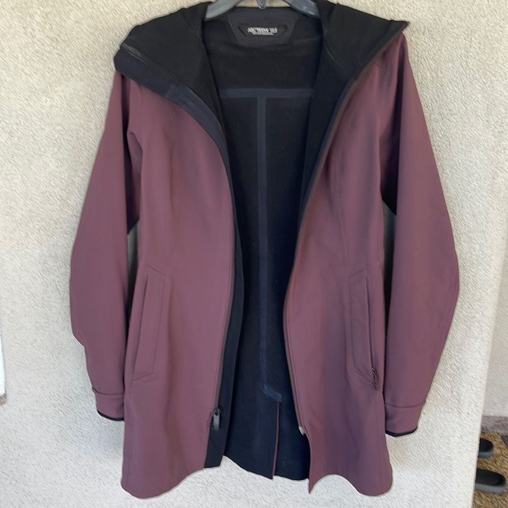 Arc’teryx Wind Jacket - image 1